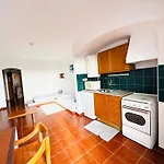 Apartment Oura *