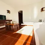 Oura *